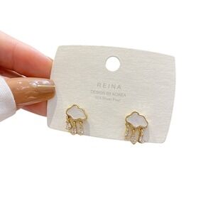 Gold and White‎ Cloud Earrings